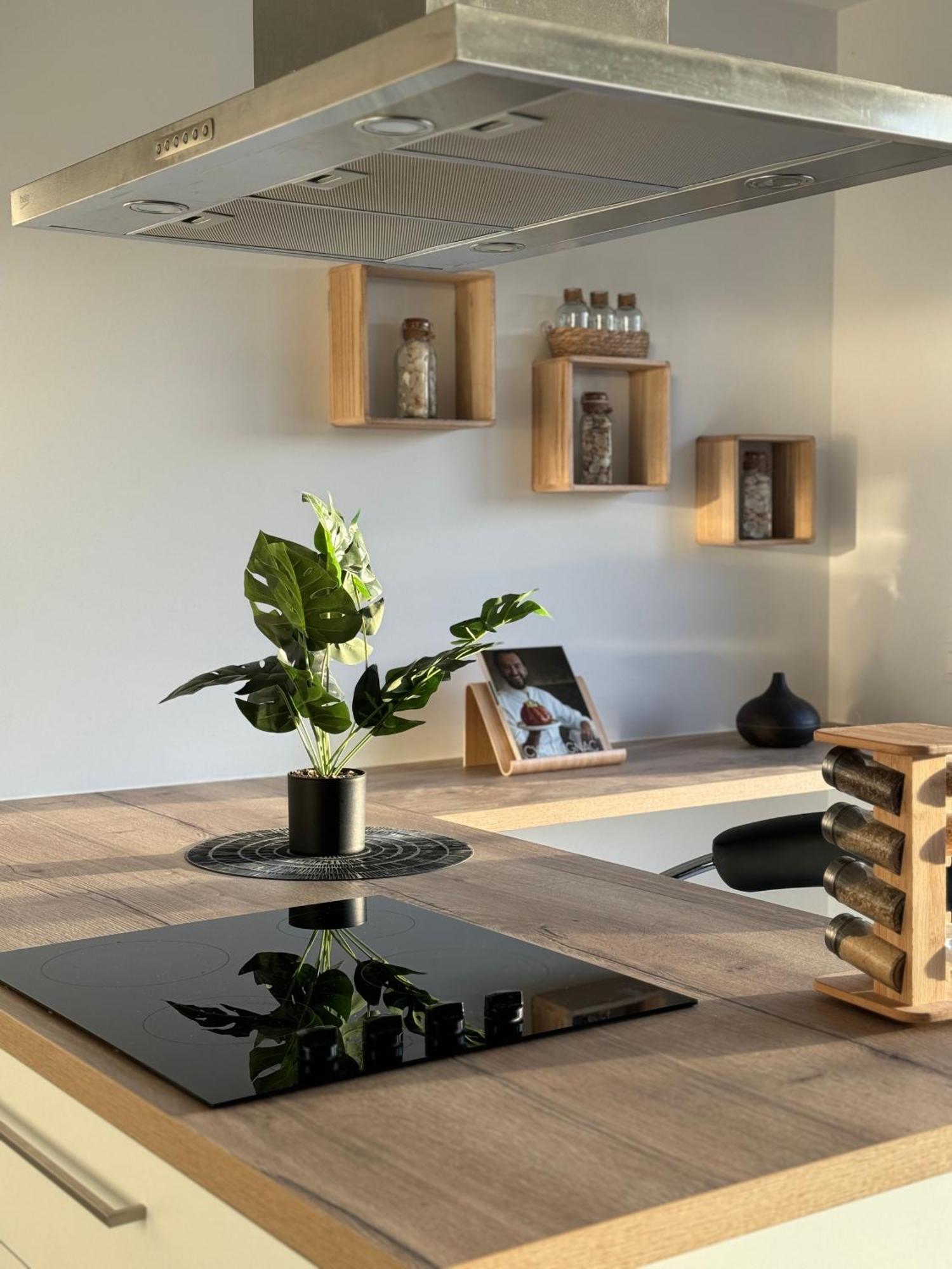 Liege Luxe & Jacuzzi Sous Les Etoiles Apartment Saint-Nicolas  Bagian luar foto